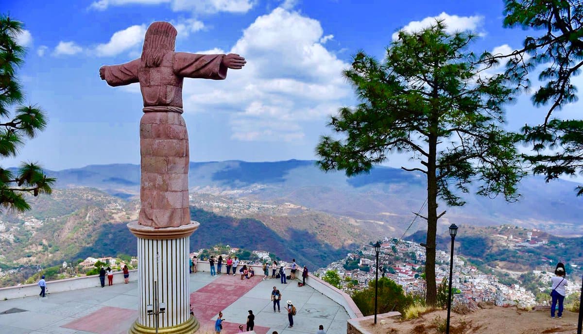 Cristo Monumental